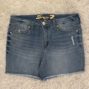 Women’s Seven 7 denim weekend shorts